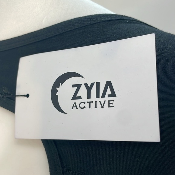 Zyia Black Effortless Tank Long. Size Medium. NWT. - Picture 4 of 14